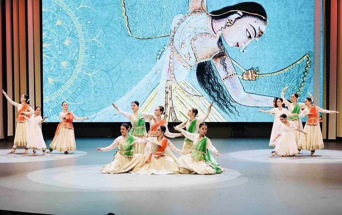 大阪万博でカタックダンスbyカダムジャパン