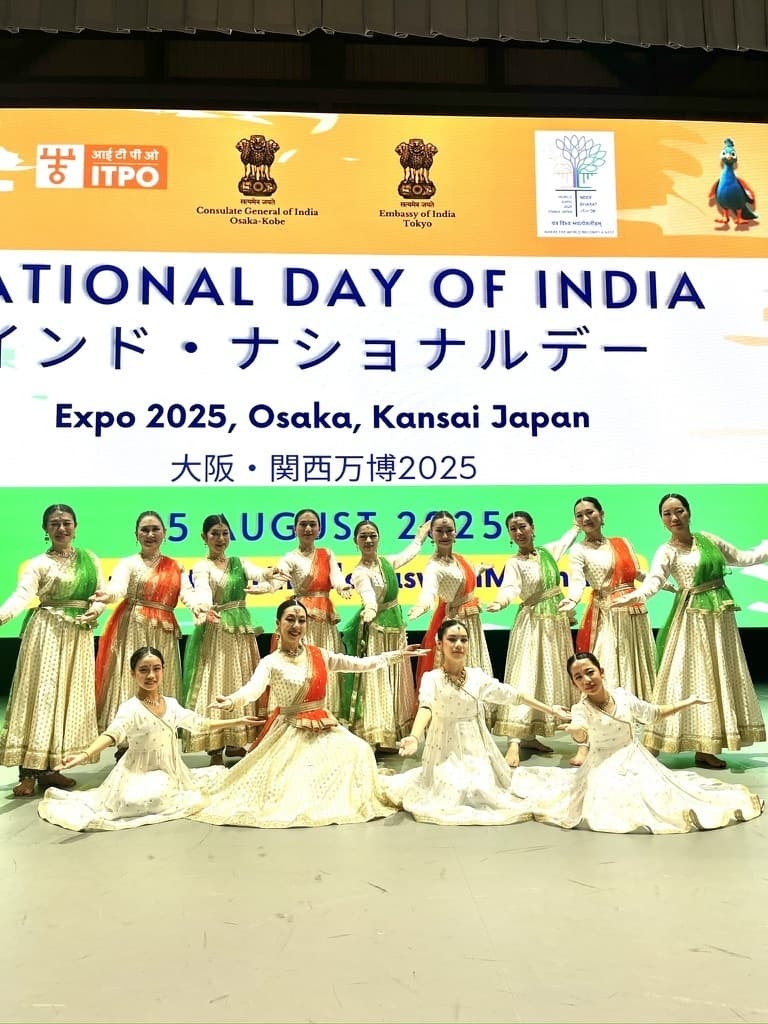 大阪万博でカタックダンスbyカダムジャパン